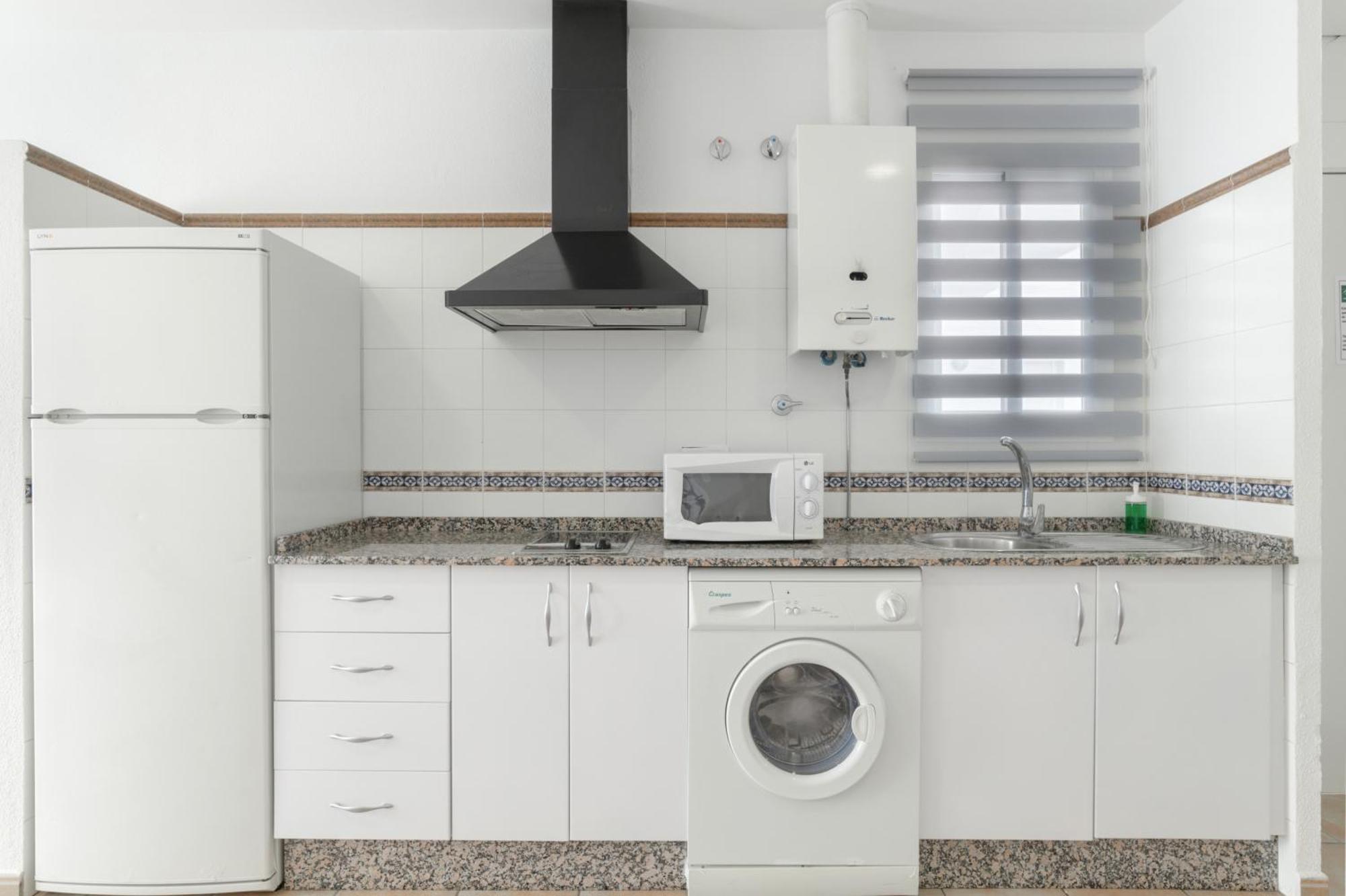 Apartamento Perez Zara 7 Конил-де-ла-Фронтера Екстериор снимка